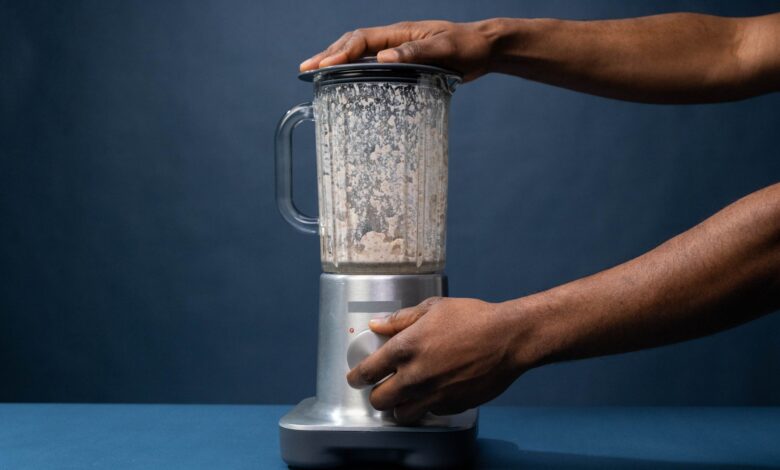 does higher wattage mean better hand blender performance for chutney