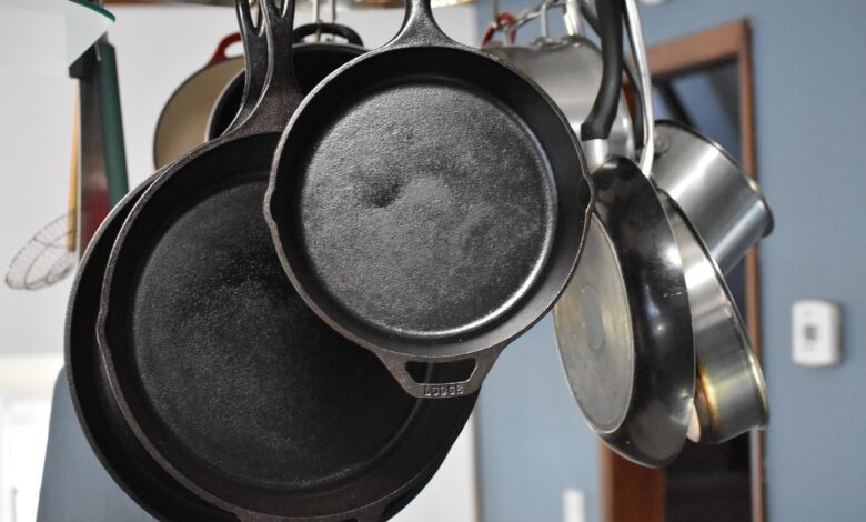 pre-seasoned vs unseasoned cast iron cookware India