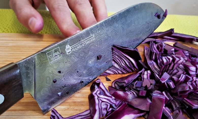 why do vegetable chopper blades rust